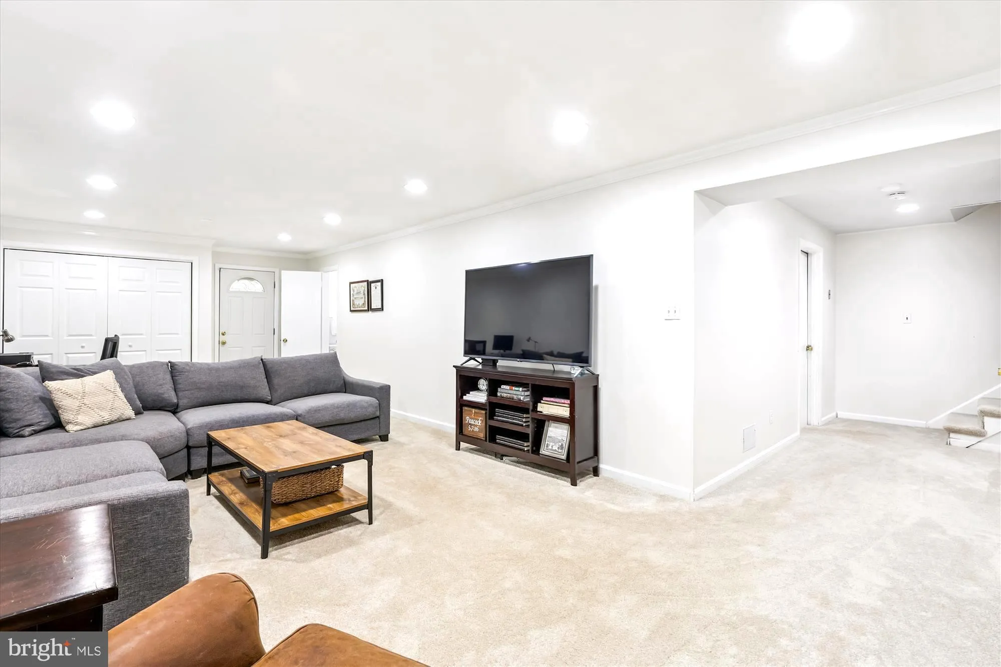 Annandale, Virginia 22003, United States, 4 Bedrooms Bedrooms, ,4 BathroomsBathrooms,Residential,Coming Soon,188412