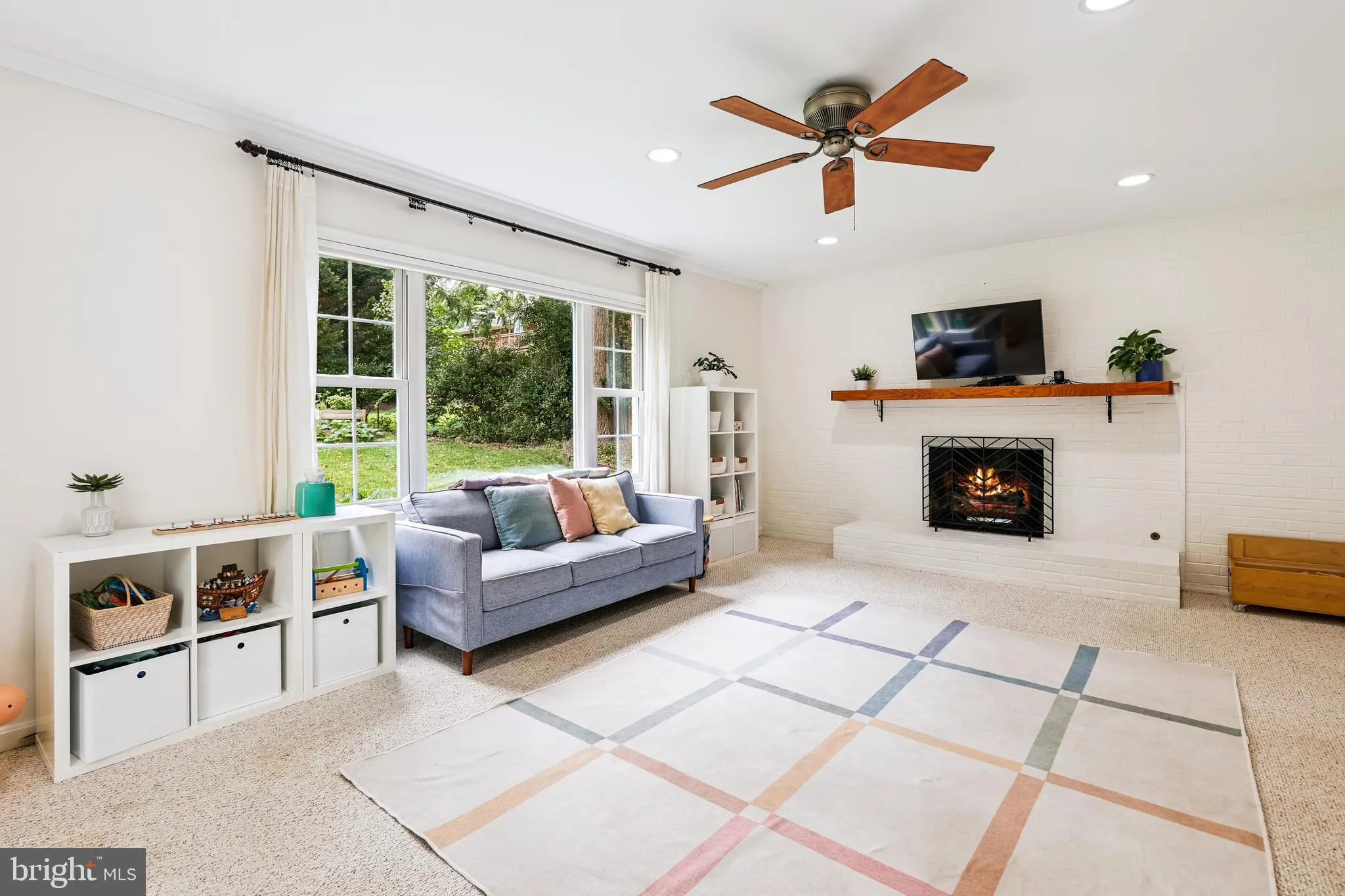 Annandale, Virginia 22003, United States, 4 Bedrooms Bedrooms, ,4 BathroomsBathrooms,Residential,Coming Soon,188412