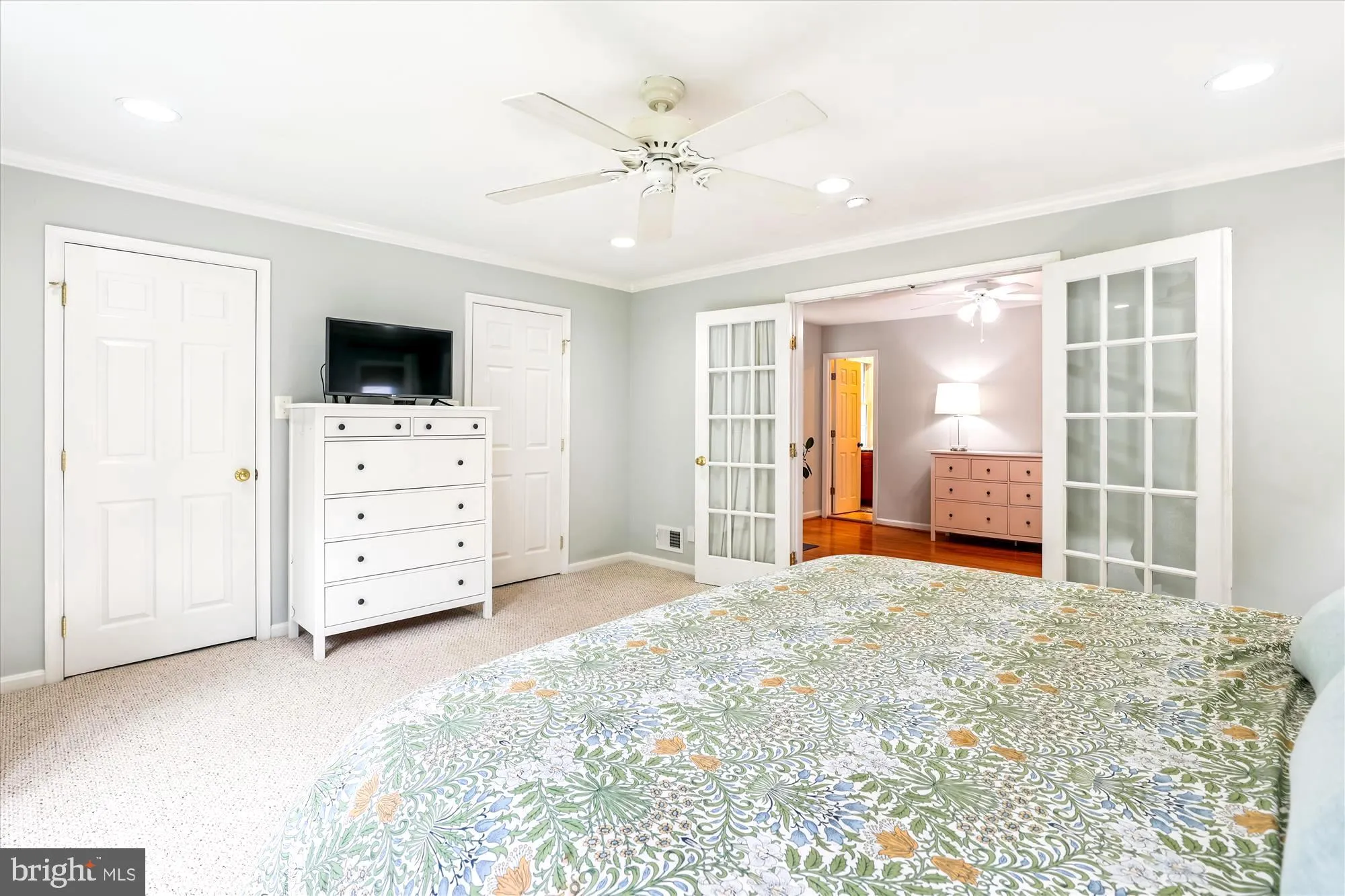 Annandale, Virginia 22003, United States, 4 Bedrooms Bedrooms, ,4 BathroomsBathrooms,Residential,Coming Soon,188412