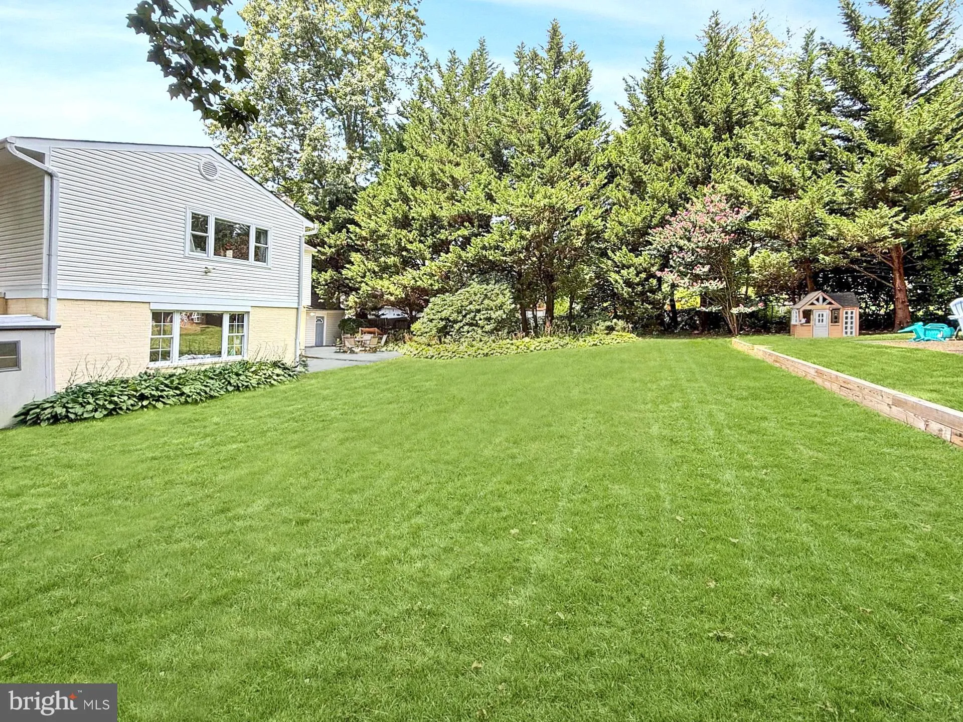 Annandale, Virginia 22003, United States, 4 Bedrooms Bedrooms, ,4 BathroomsBathrooms,Residential,Coming Soon,188412