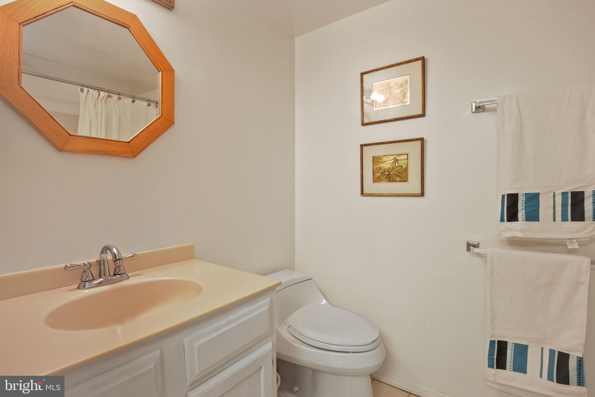 REGENCY ESTATES - Residential