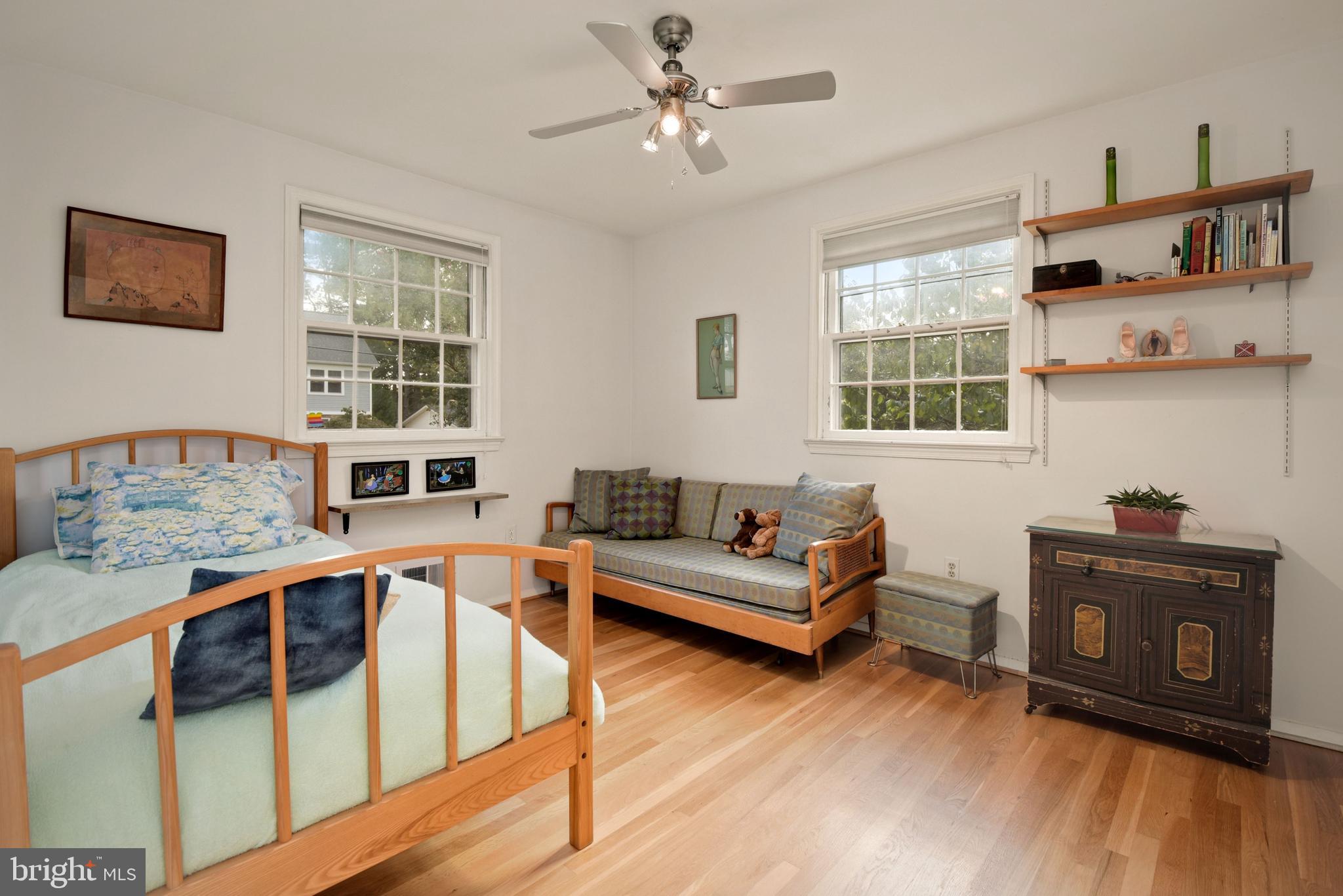 REGENCY ESTATES - Residential