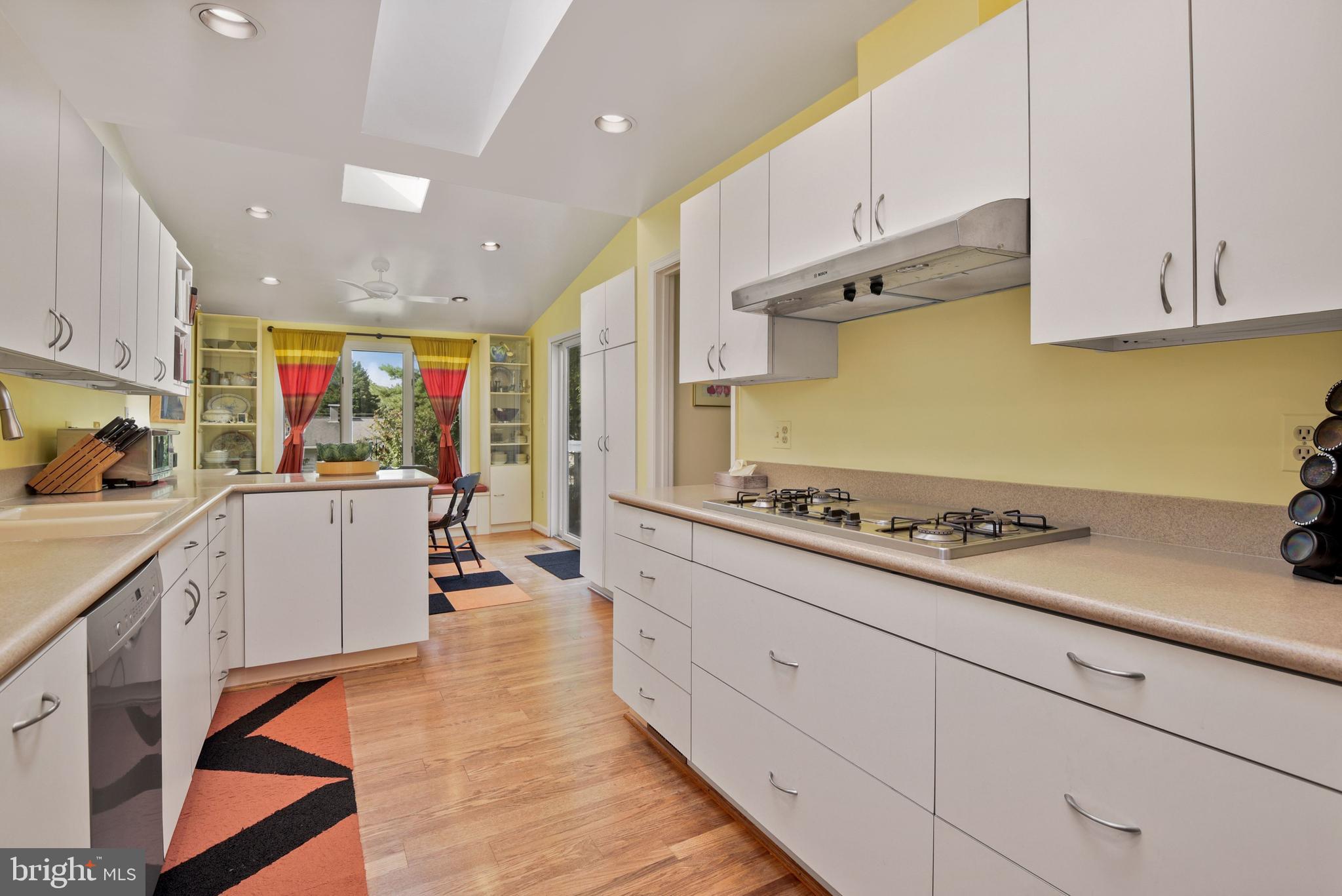 REGENCY ESTATES - Residential