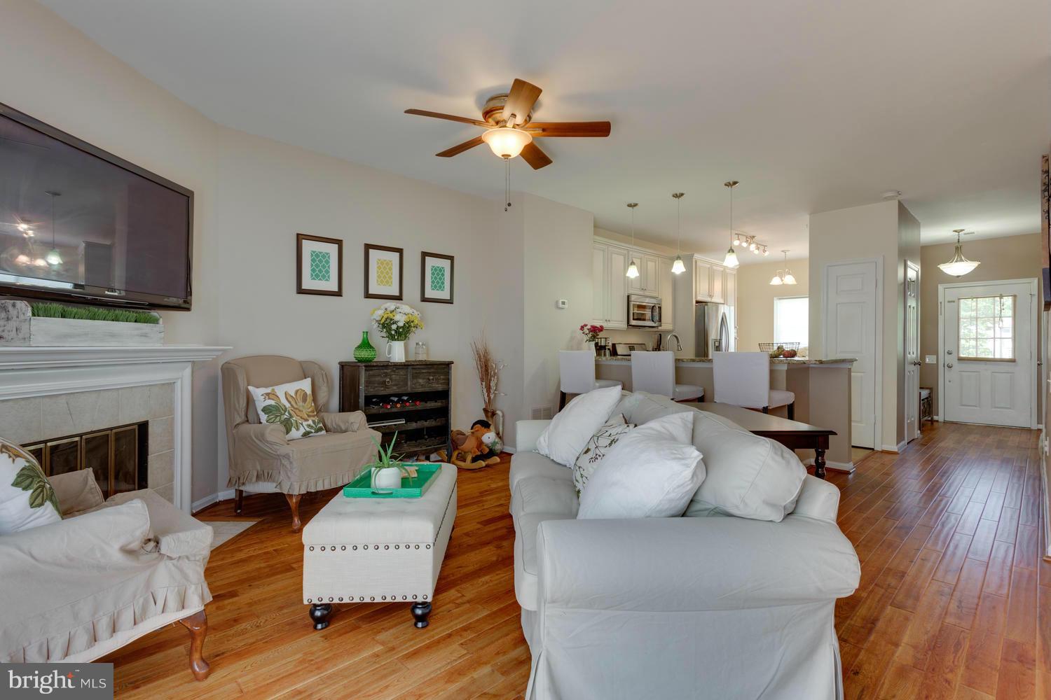 WOODSTONE - Residential