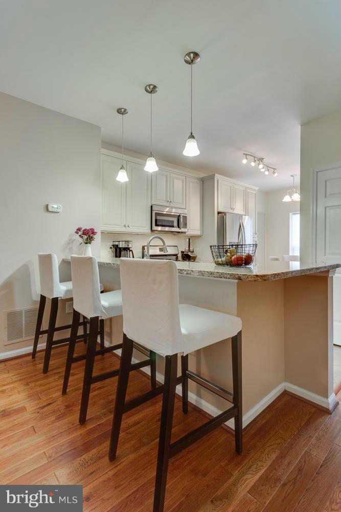 WOODSTONE - Residential