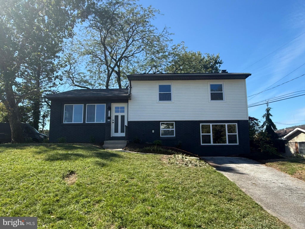 Photo of 363 Raymond Road, ENOLA, PA 17025 (MLS # PACB2059176)