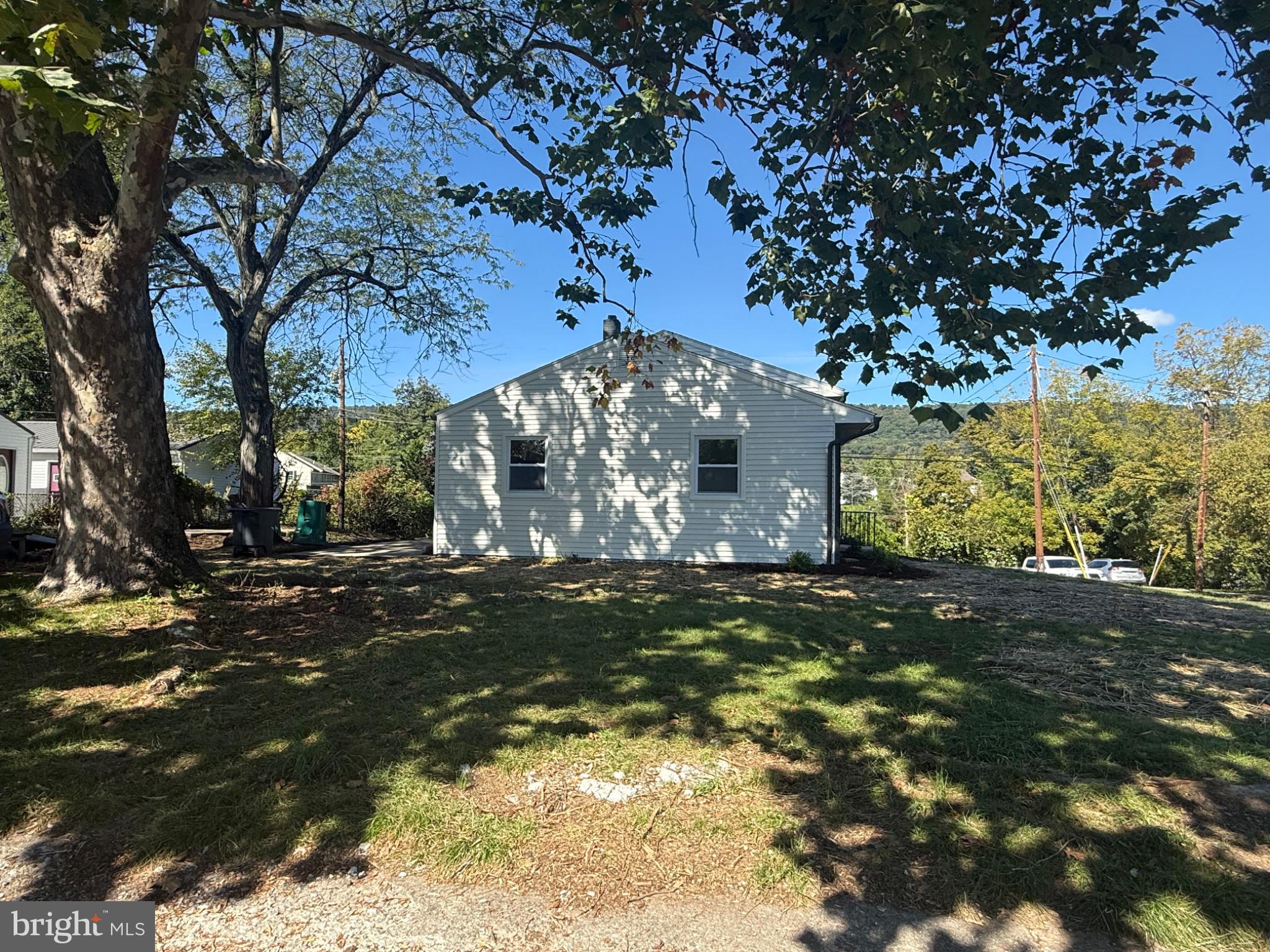 363 RAYMOND ROAD