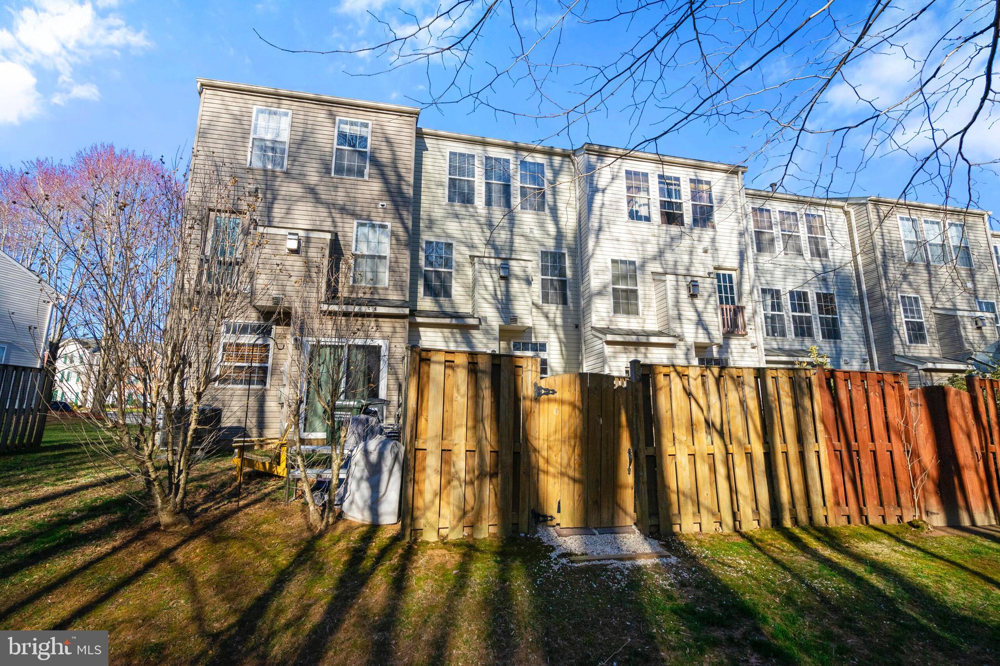 ASHLAND - Residential Lease