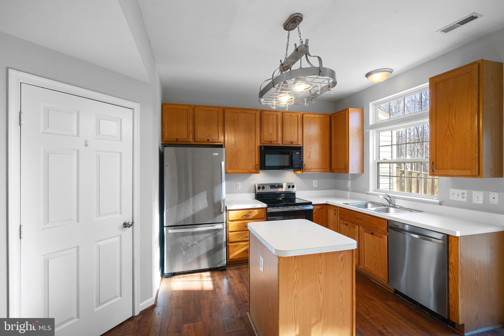 ASHLAND - Residential Lease