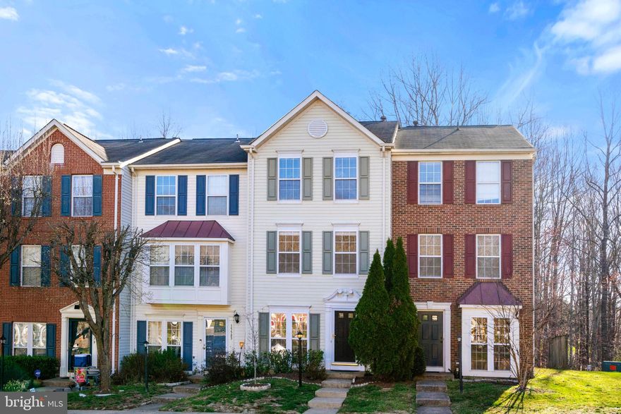 Move in to this 2 bedroom, 2.5 bathroom townhome in Ashland community. Home features bright open entry leading to family room which connects to kitchen. Laundry on main level with half bathroom.  Access rear deck and fenced in yard from kitchen. Additional living space on second level with fireplace. Second level has great size bedroom and full bathroom.  Upper level features primary bedroom with vaulted ceilings, walk in closet, separate tub and shower. Home is offers flexibility and multipurpose use. Will not last long. Move in NOW!