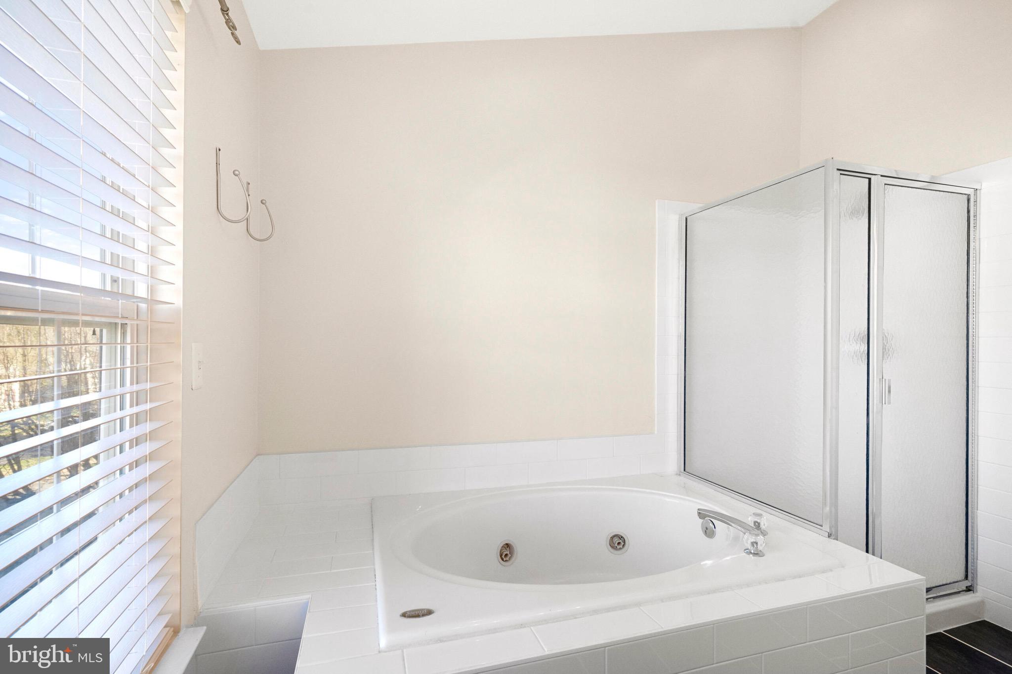 ASHLAND - Residential Lease