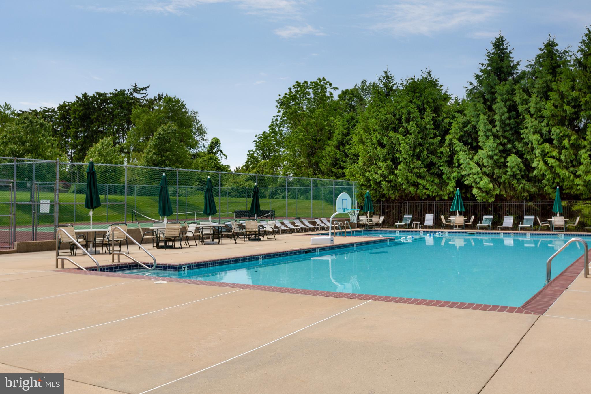 COBBLESTONES AT TH - Residential