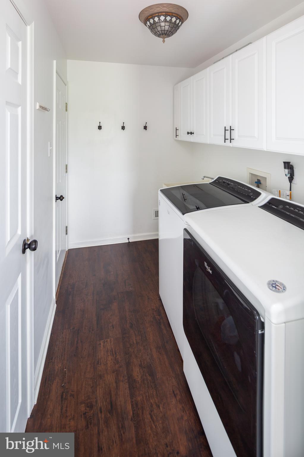 COBBLESTONES AT TH - Residential