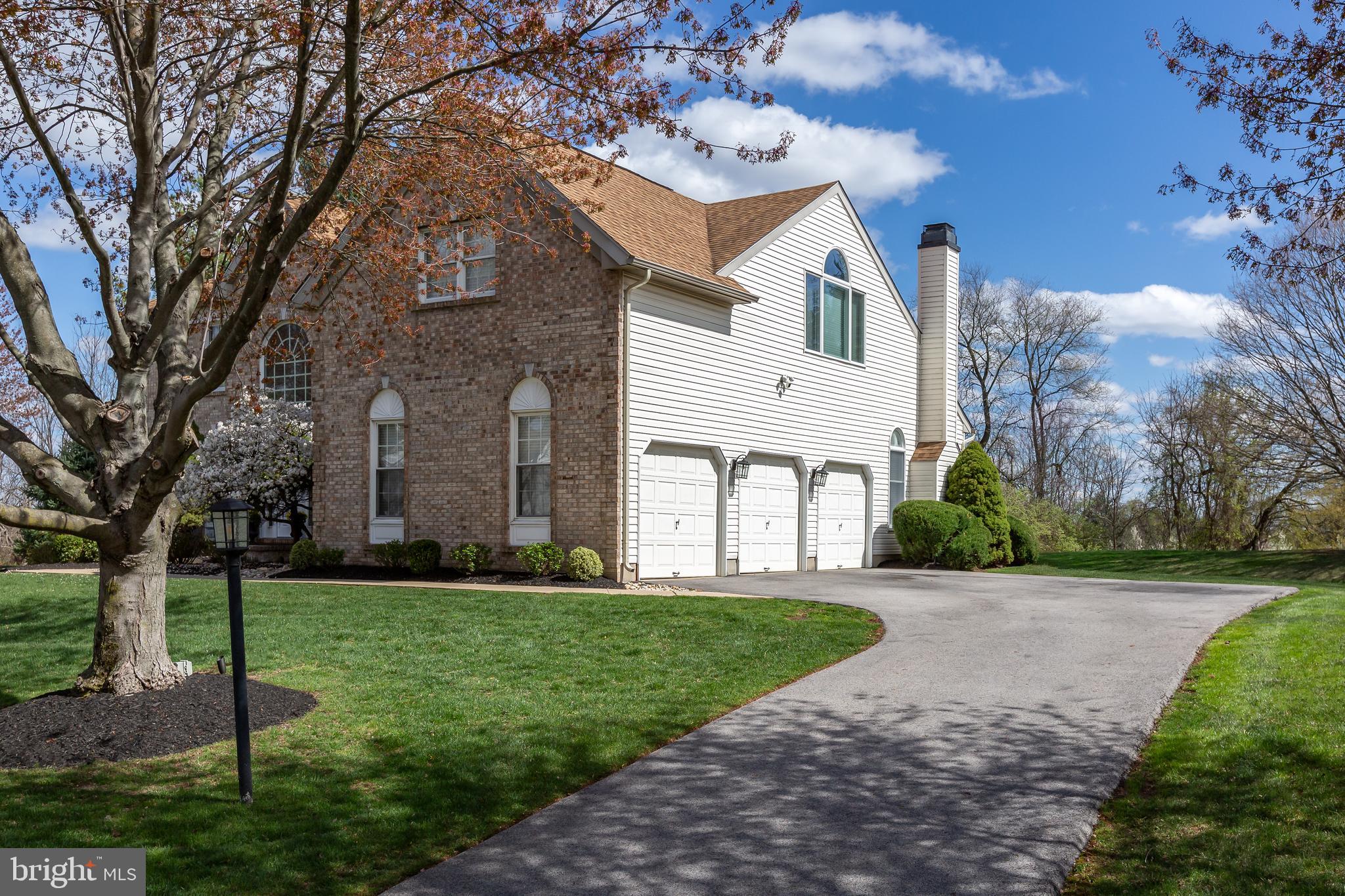 4 ALEXANDRA COURT