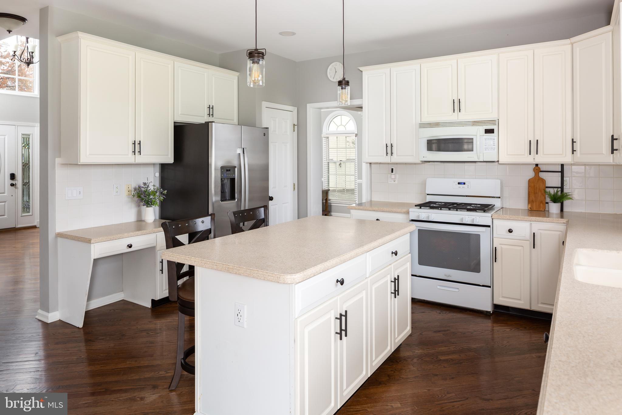 COBBLESTONES AT TH - Residential