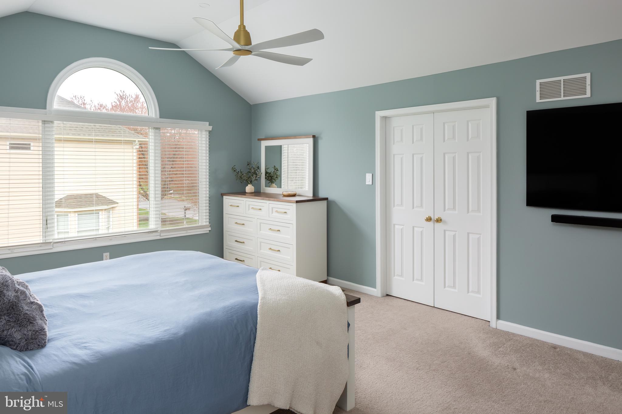 COBBLESTONES AT TH - Residential