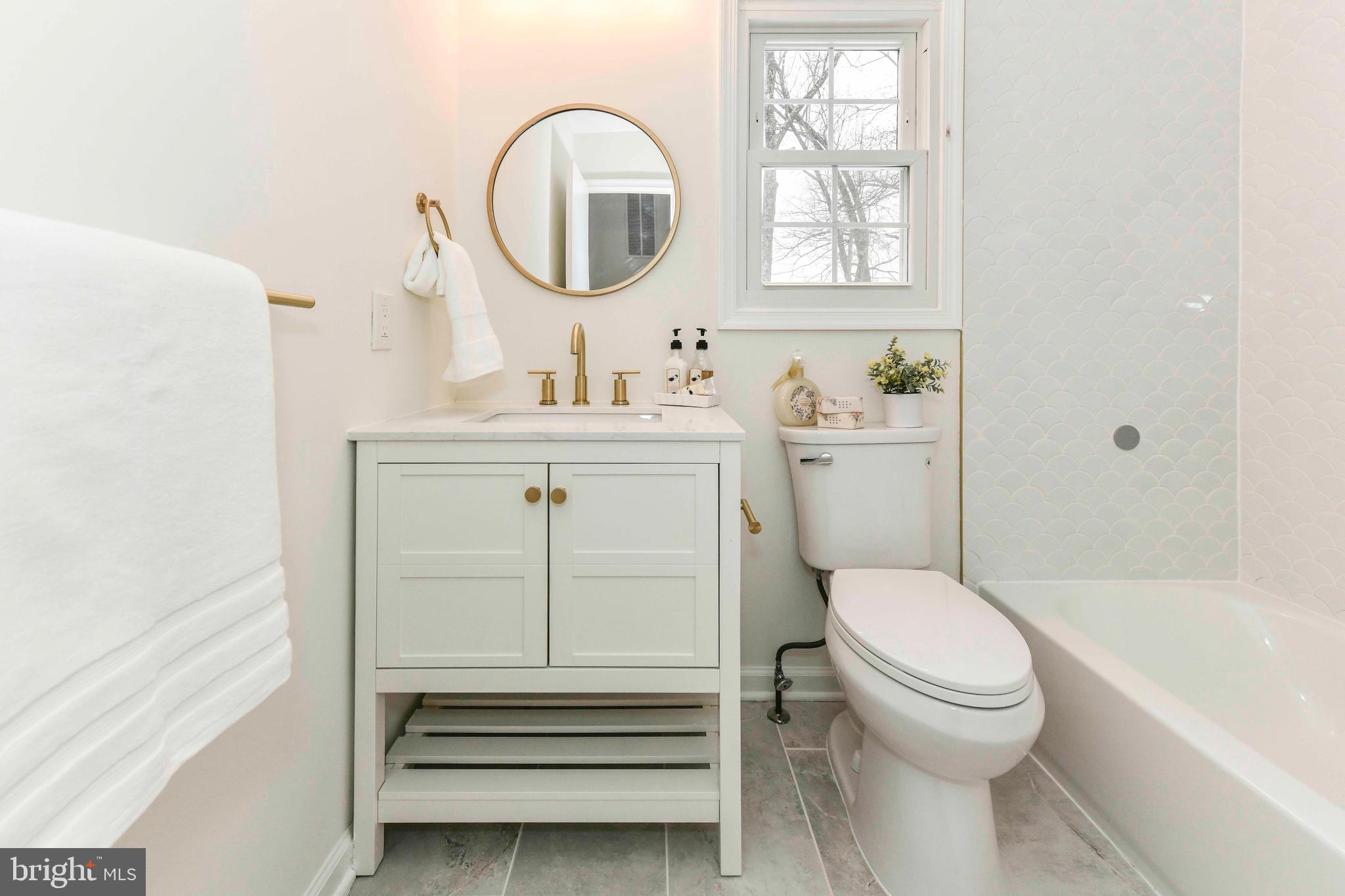 FALLSMERE - Residential