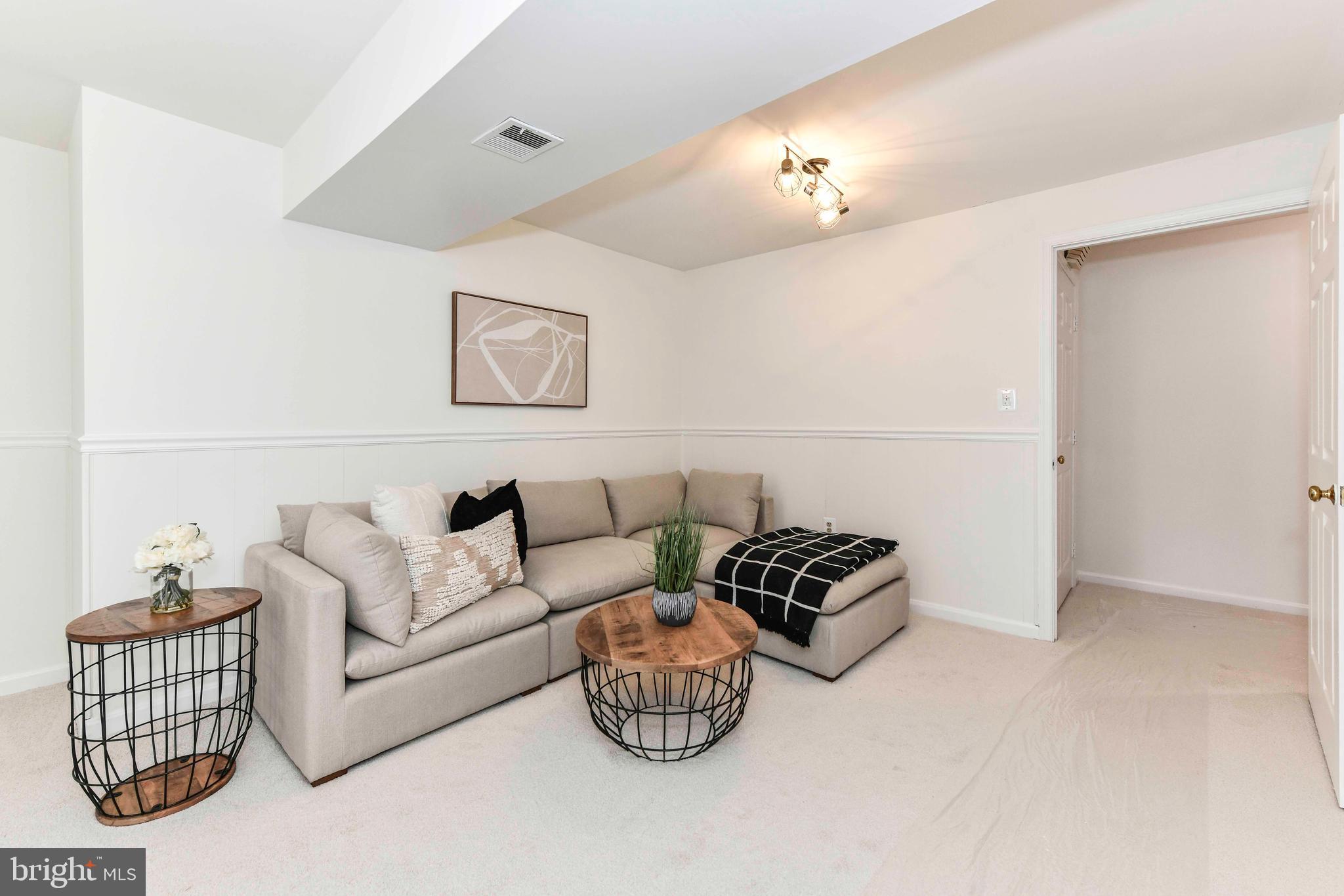 FALLSMERE - Residential