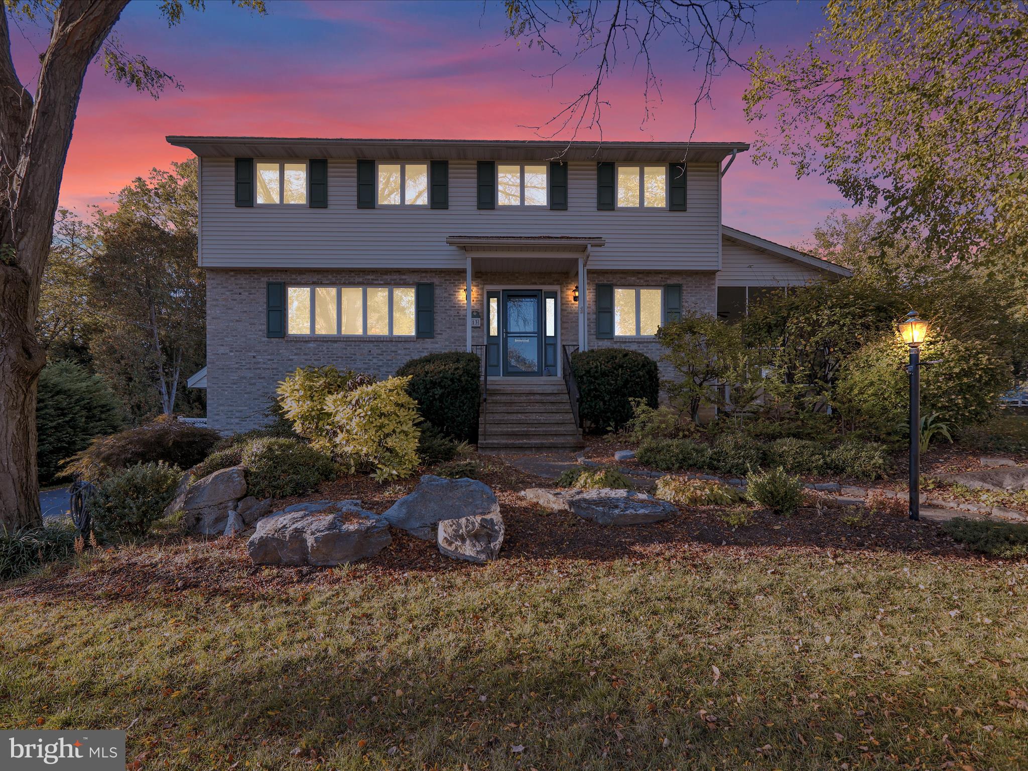13 LELAND AVENUE
