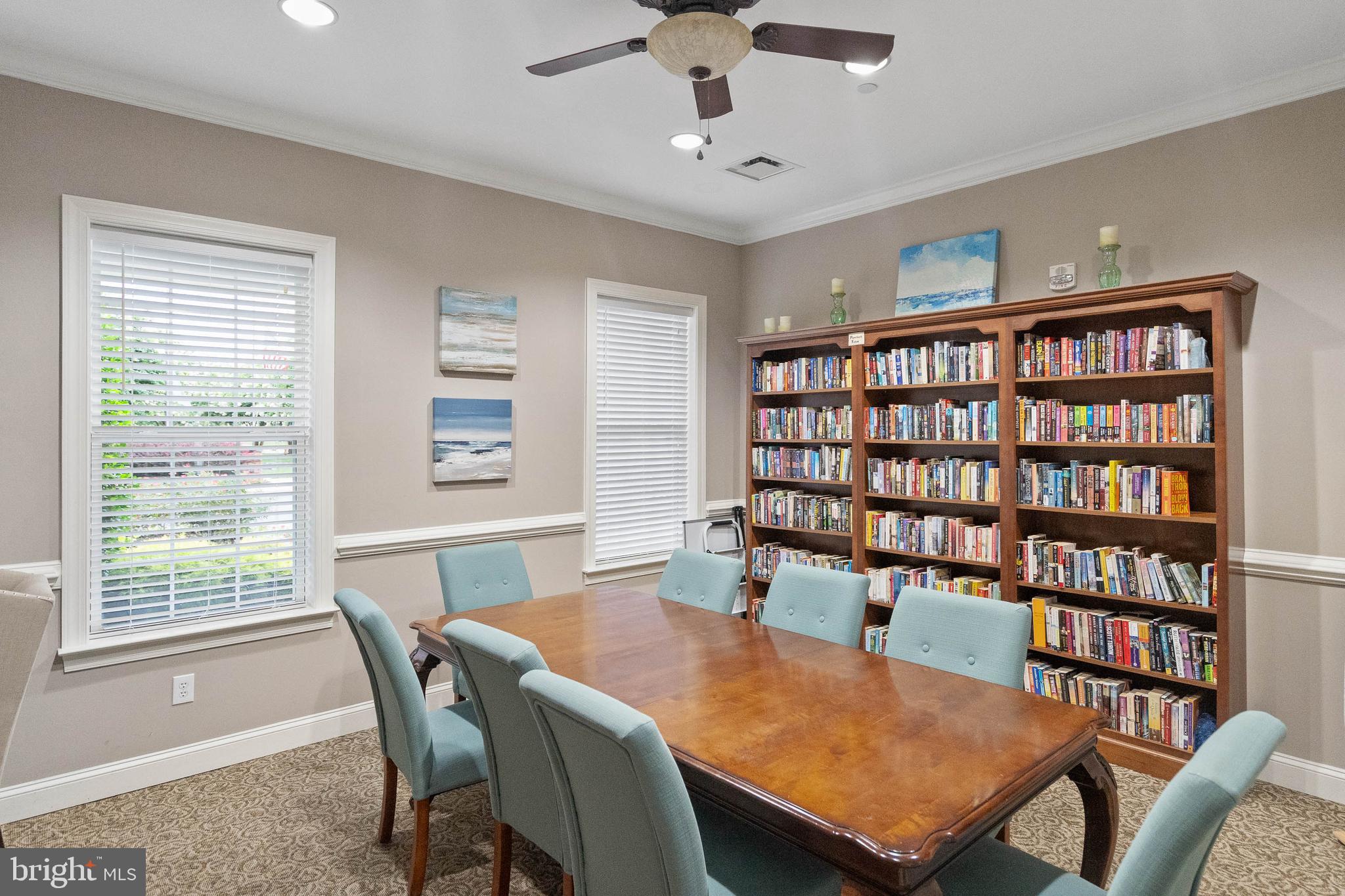 CHAMPIONS CLUB - Residential