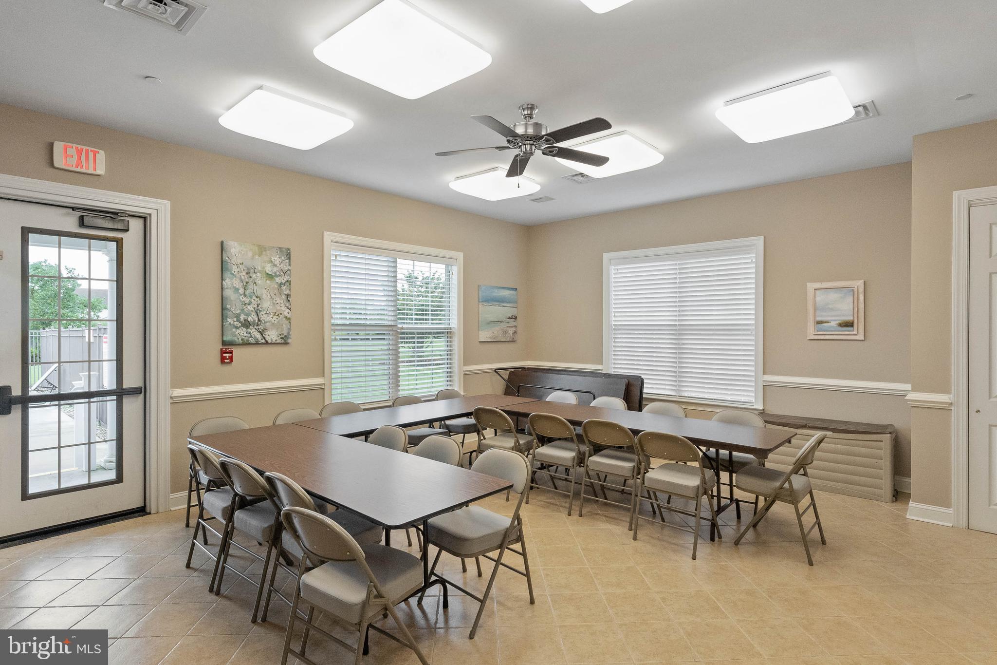 CHAMPIONS CLUB - Residential