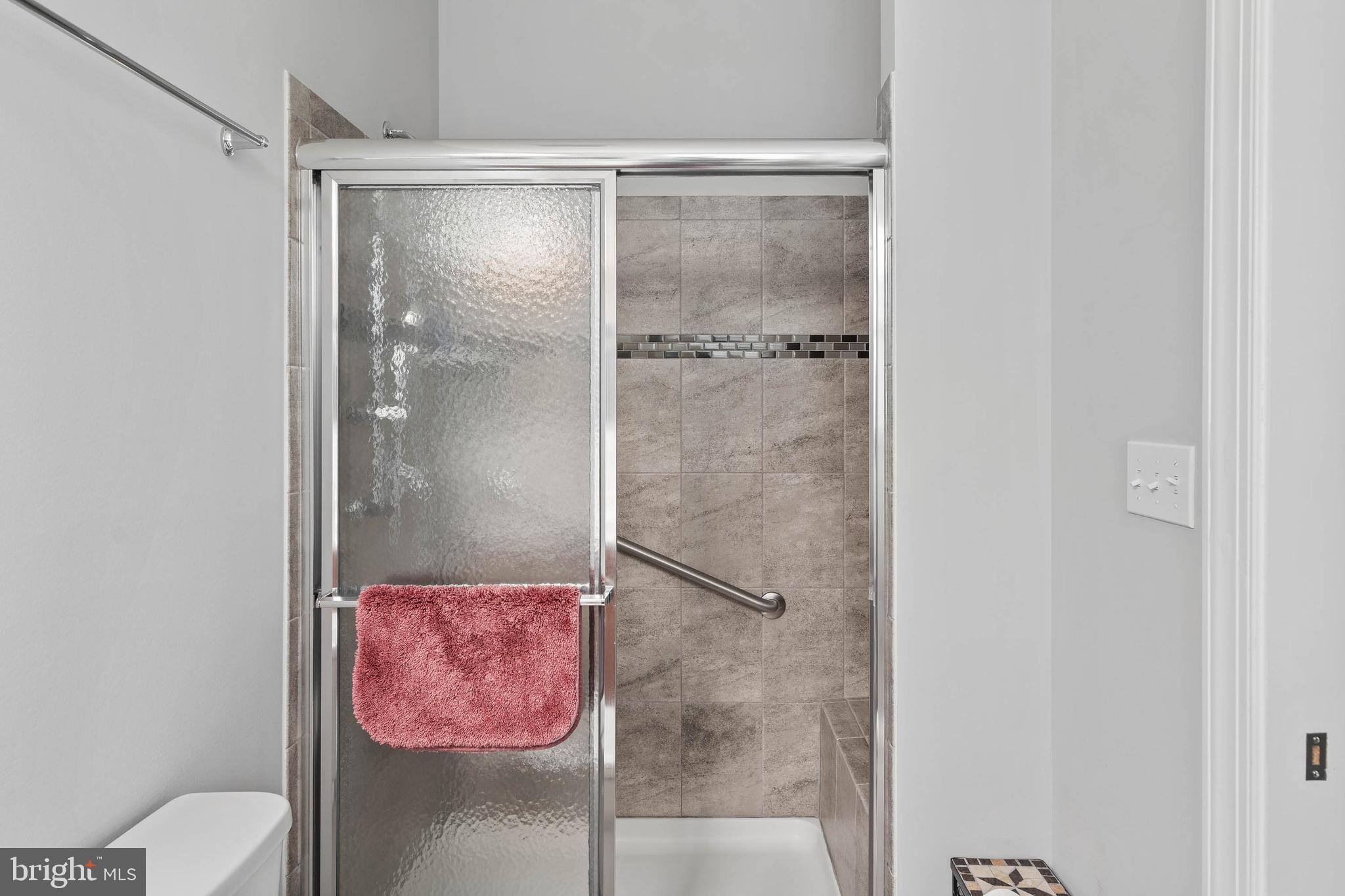 CHAMPIONS CLUB - Residential