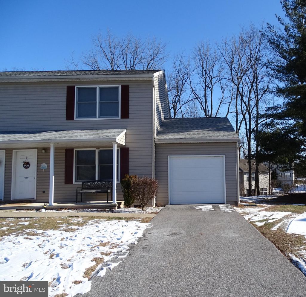Photo of 3212 Partridge Drive, DOVER, PA 17315 (MLS # PAYK2096554)