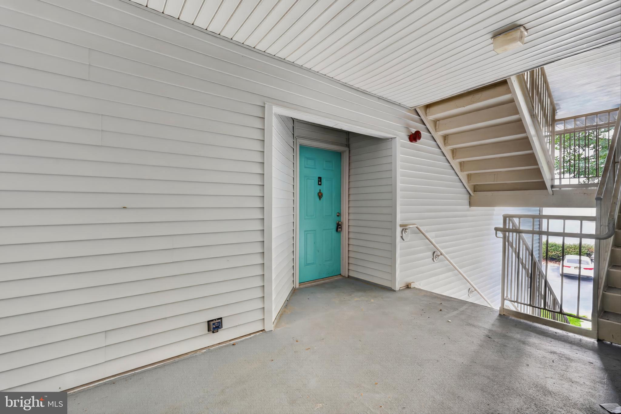 607 WILLINGS WAY 607