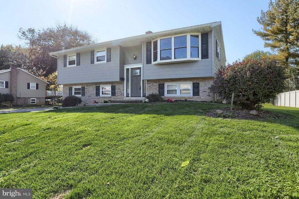 Photo of 40 N Hershey Avenue, Leola, PA 17540 (MLS # PALA2042376)