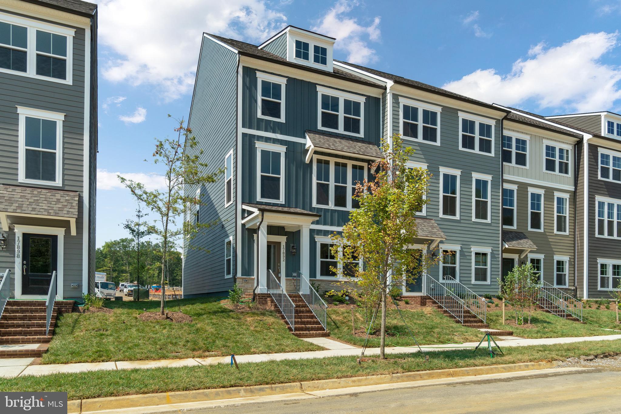 POTOMAC SHORES - Residential