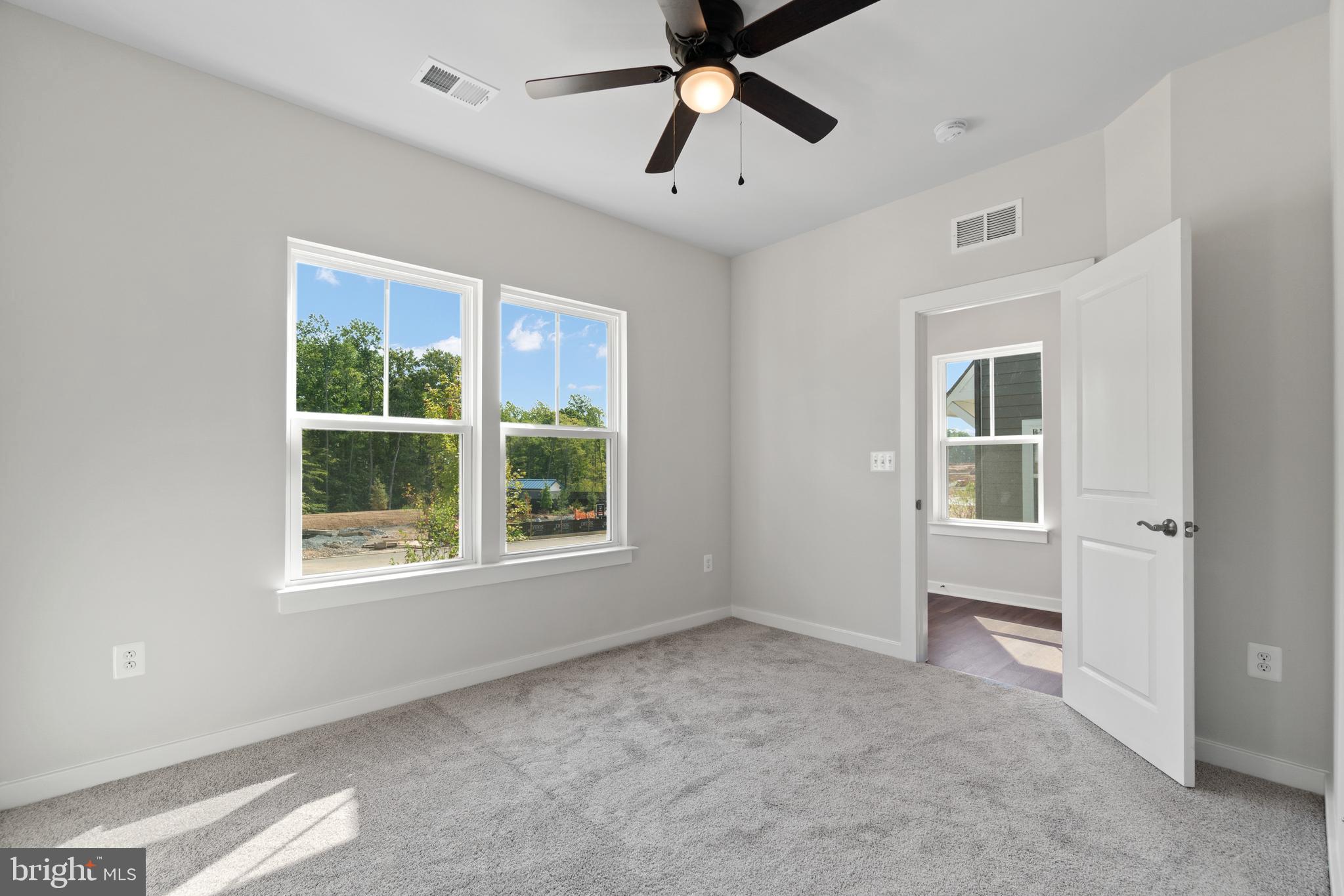 POTOMAC SHORES - Residential