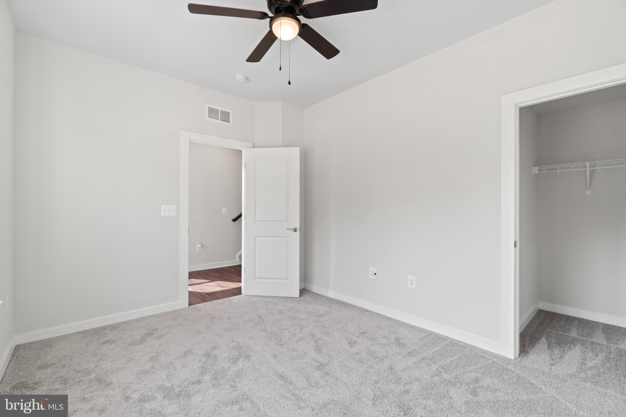 POTOMAC SHORES - Residential