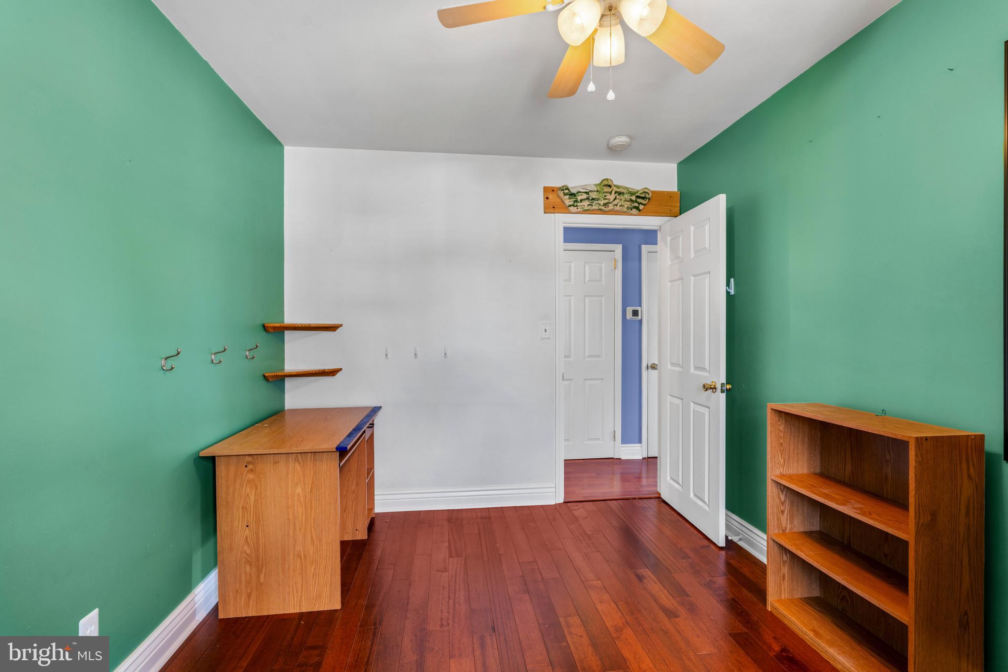 GARLAND - Residential