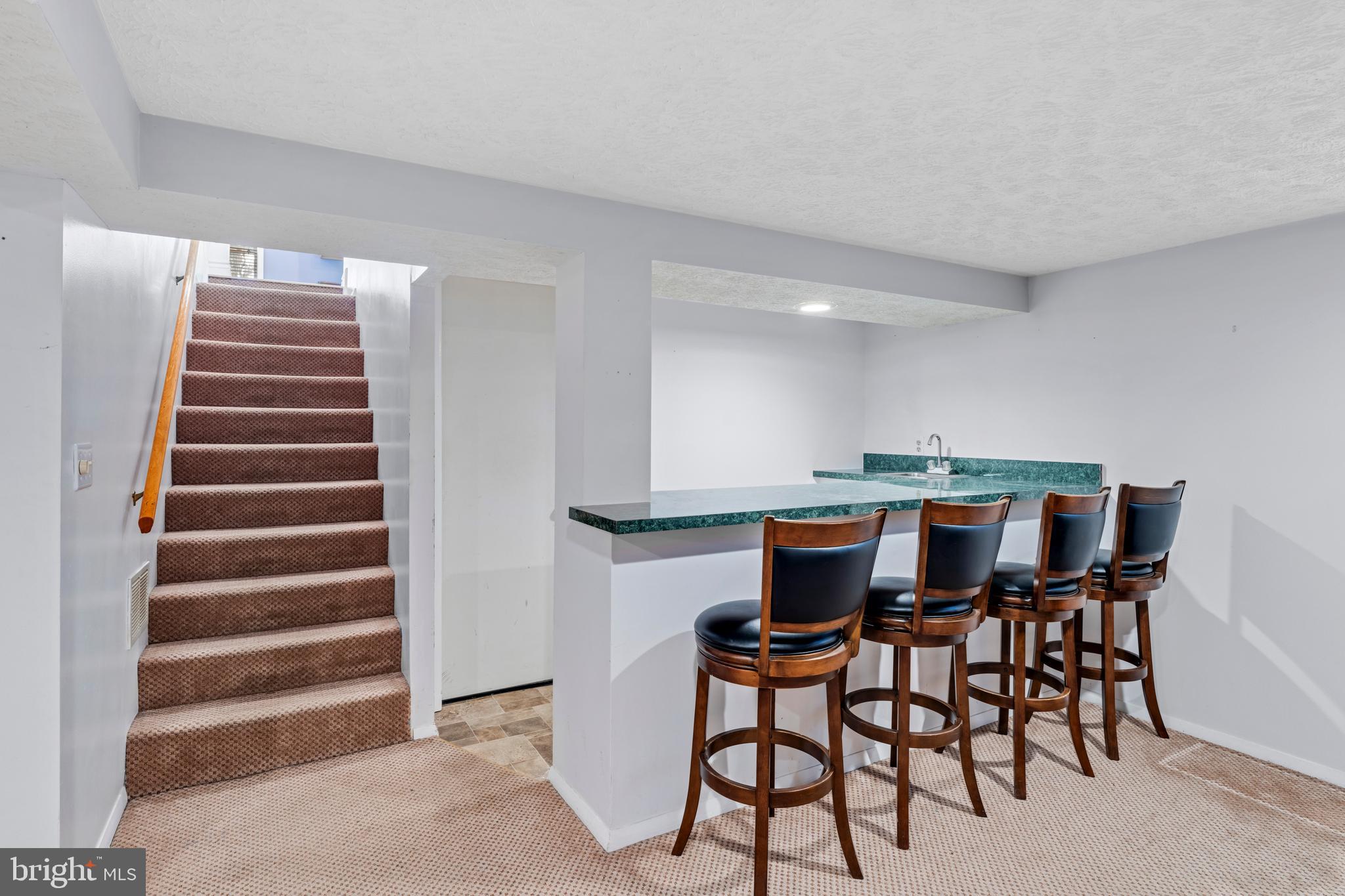 GARLAND - Residential