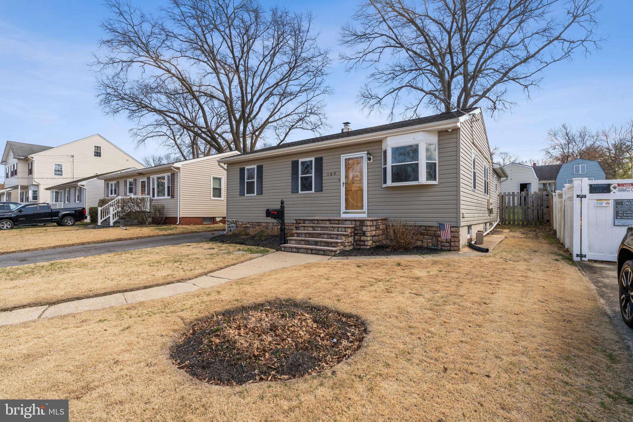 GARLAND - Residential