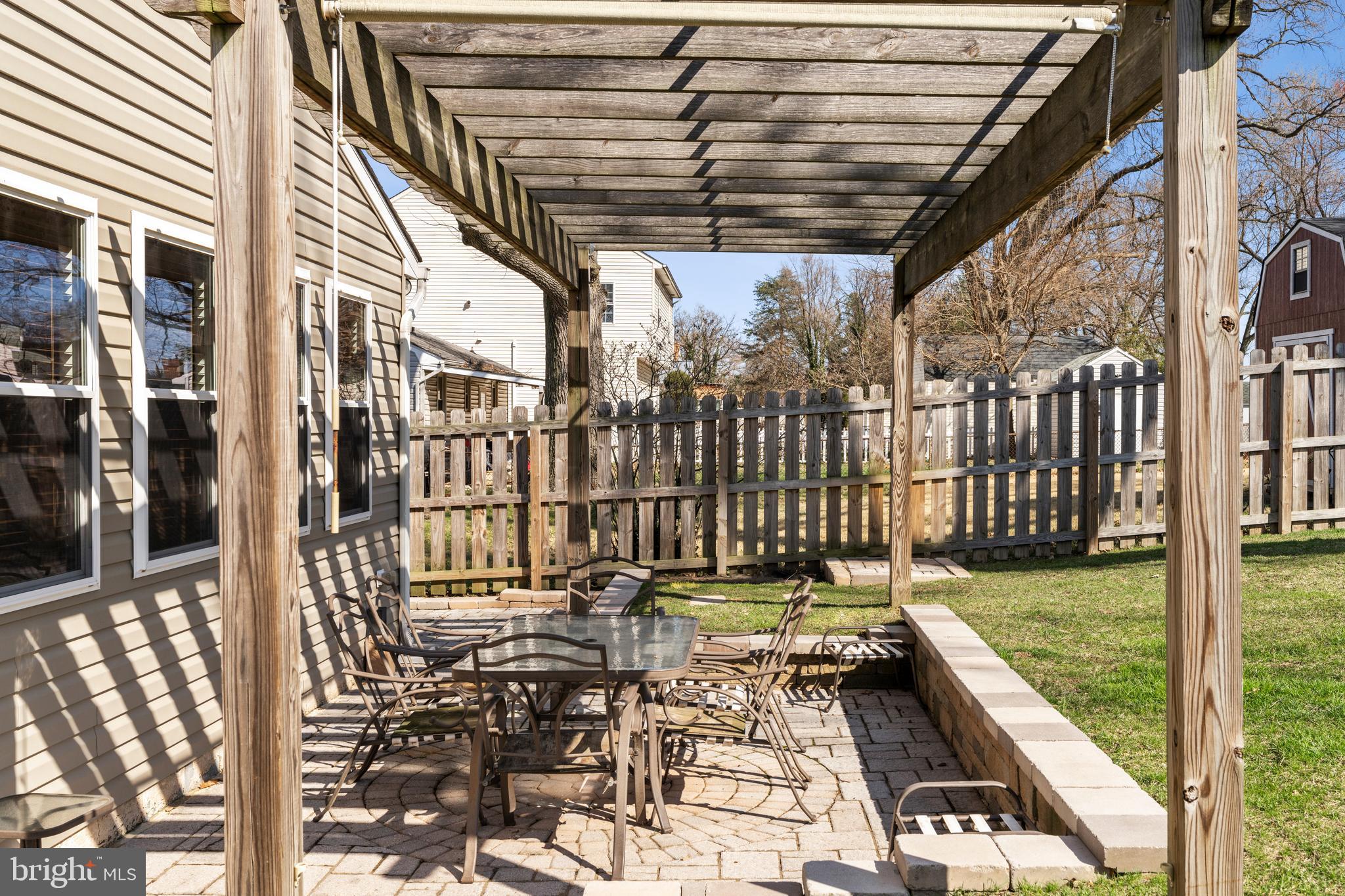 GARLAND - Residential