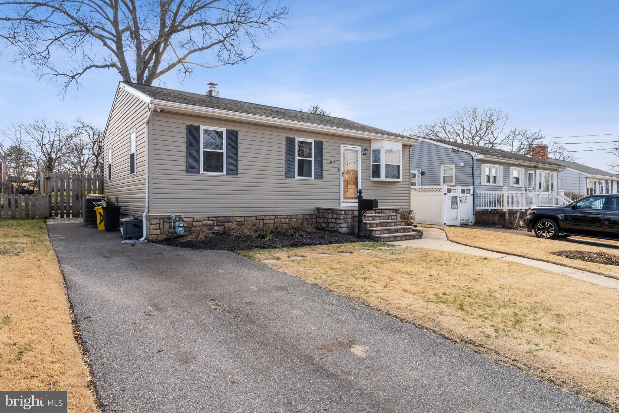 GARLAND - Residential