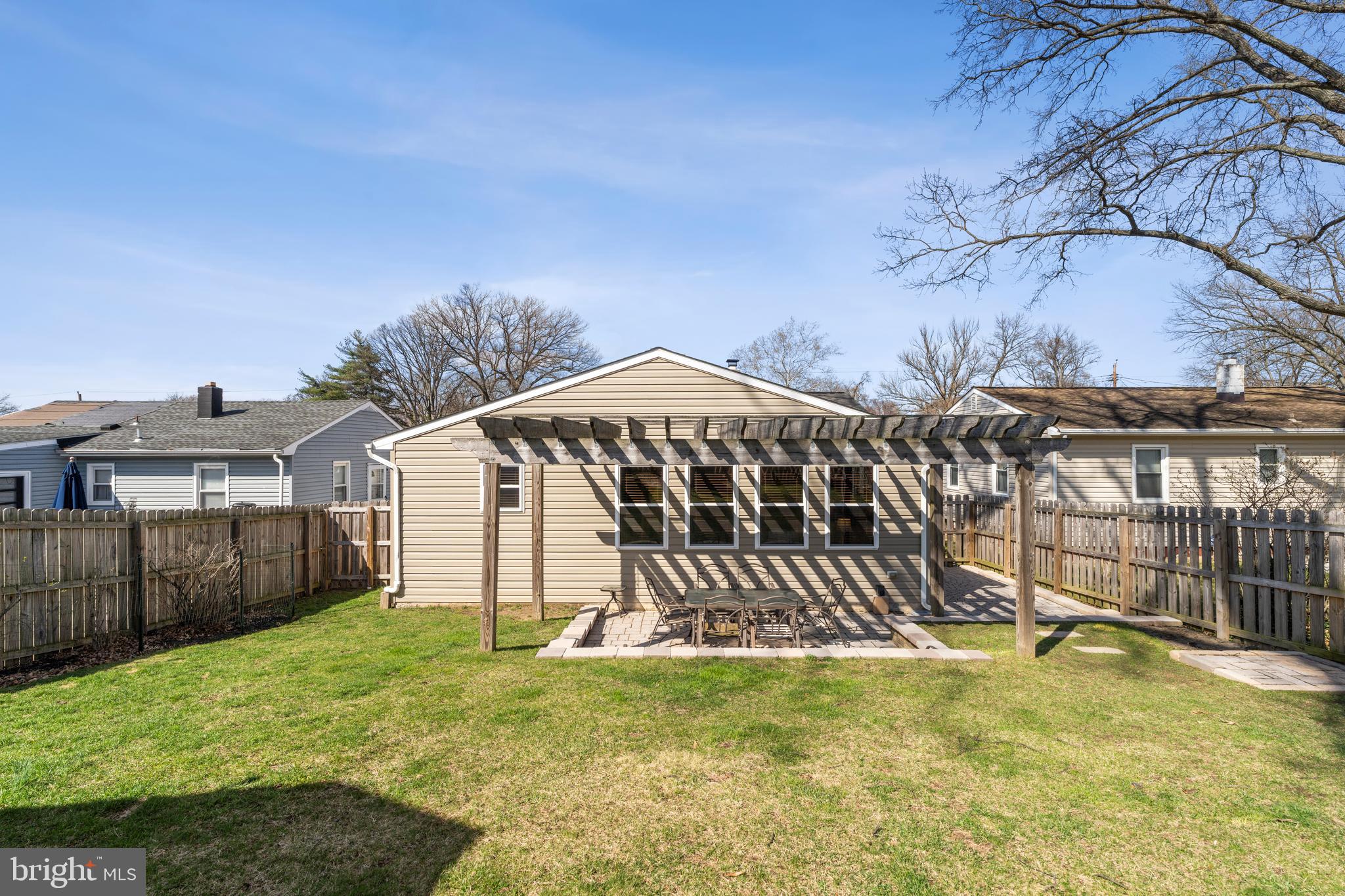 GARLAND - Residential