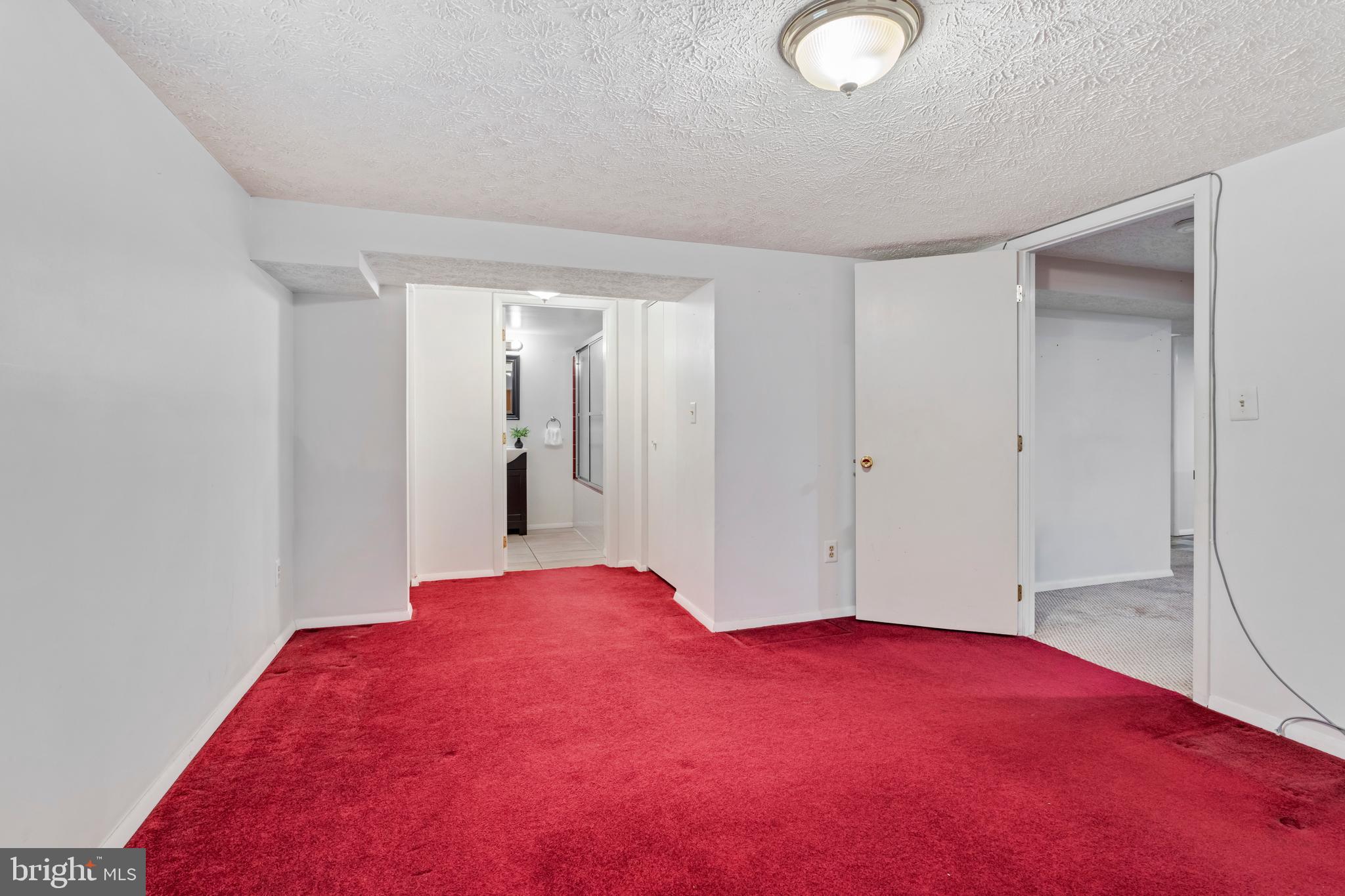 GARLAND - Residential