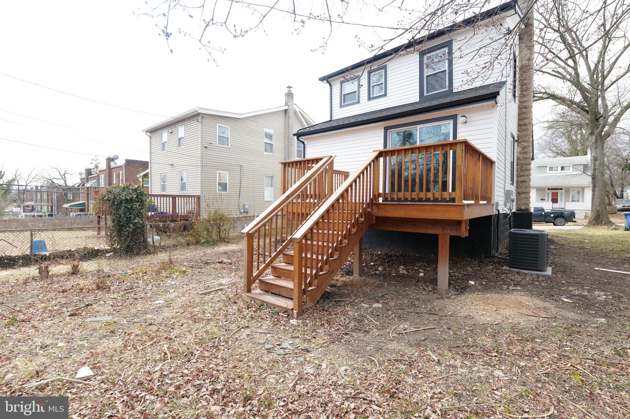 KENILWORTH PARK - Residential