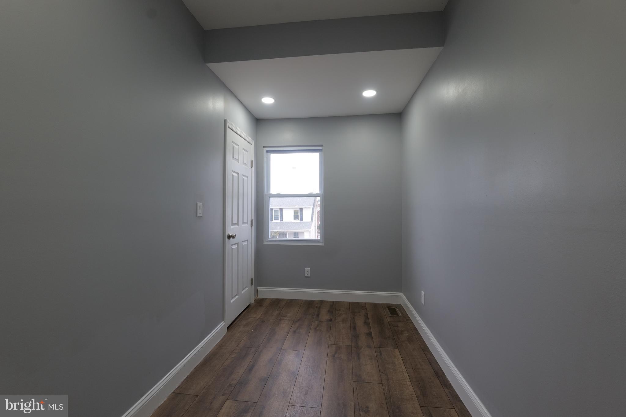 KENILWORTH PARK - Residential