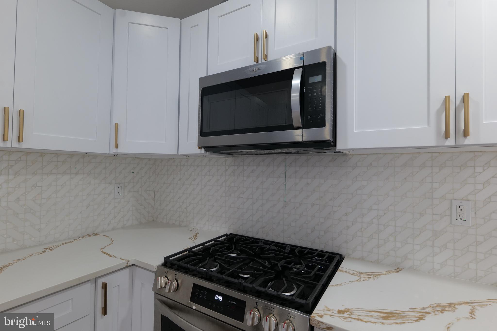 KENILWORTH PARK - Residential