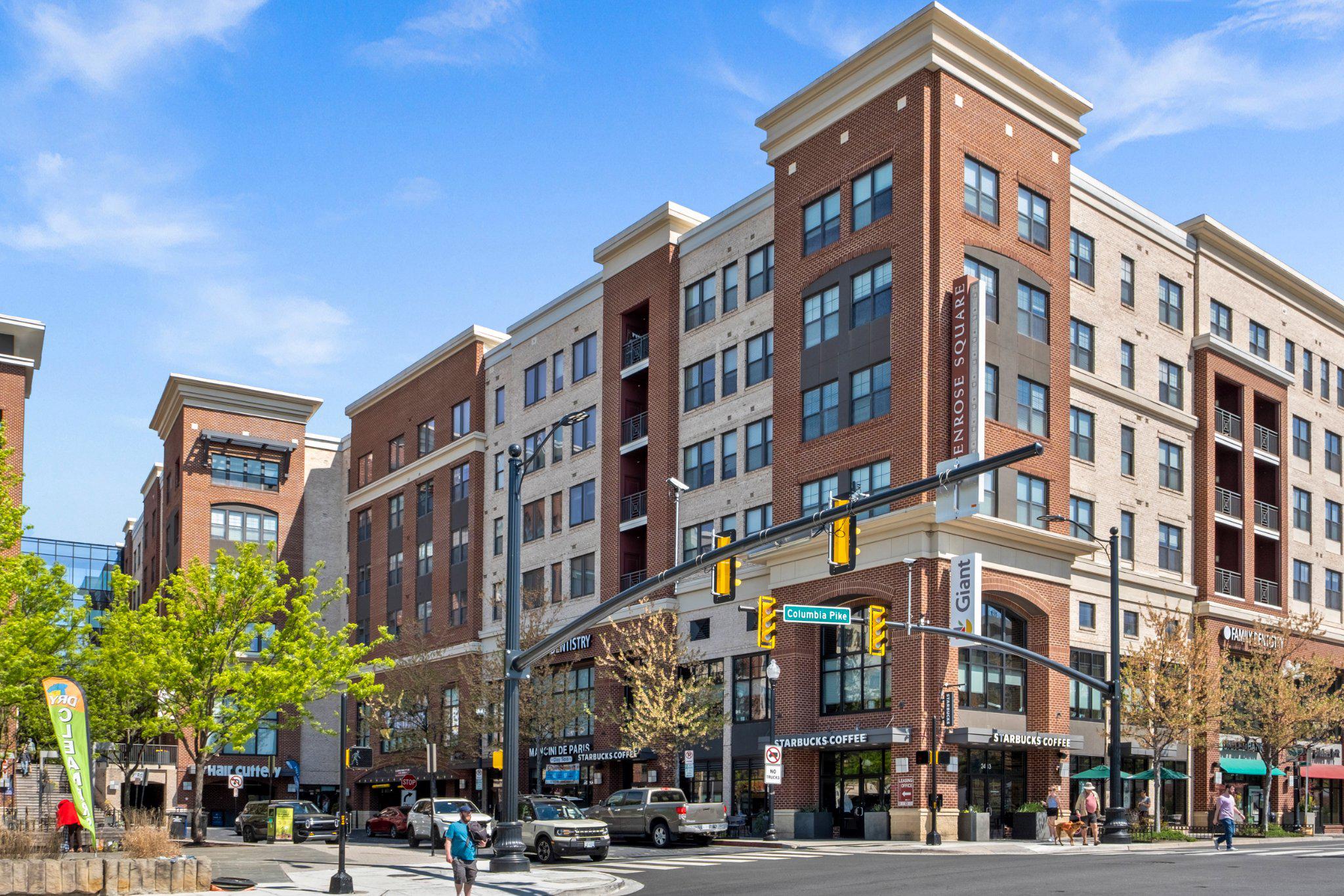 2300 9th St S Ph 1, Arlington, VA, 22204, USA, 4 Bedrooms Bedrooms, ,5 BathroomsBathrooms,Townhouse,Active,2300 9th St S Ph 1,VAAR2075098