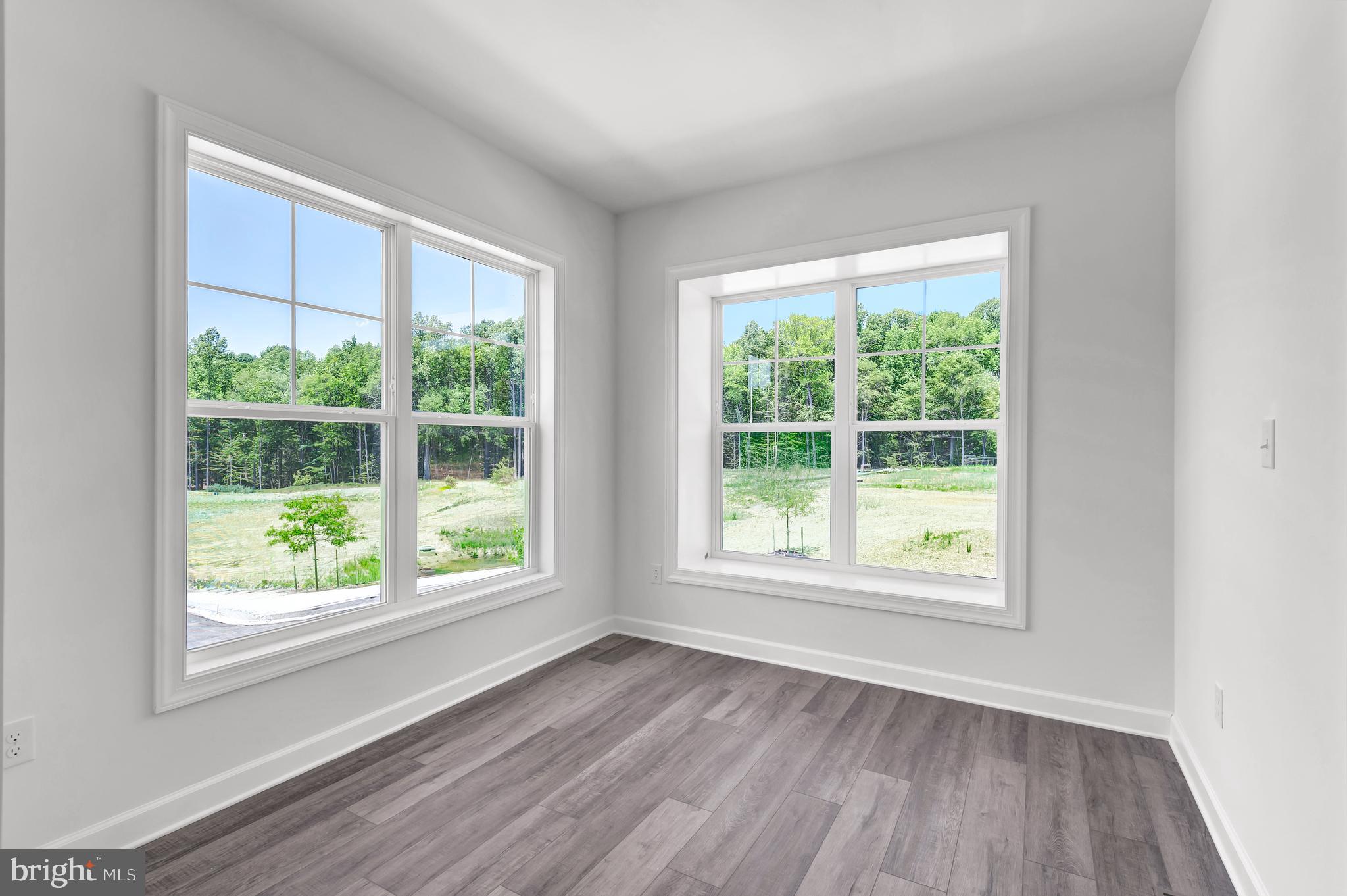 HOLLY OAKS - Residential