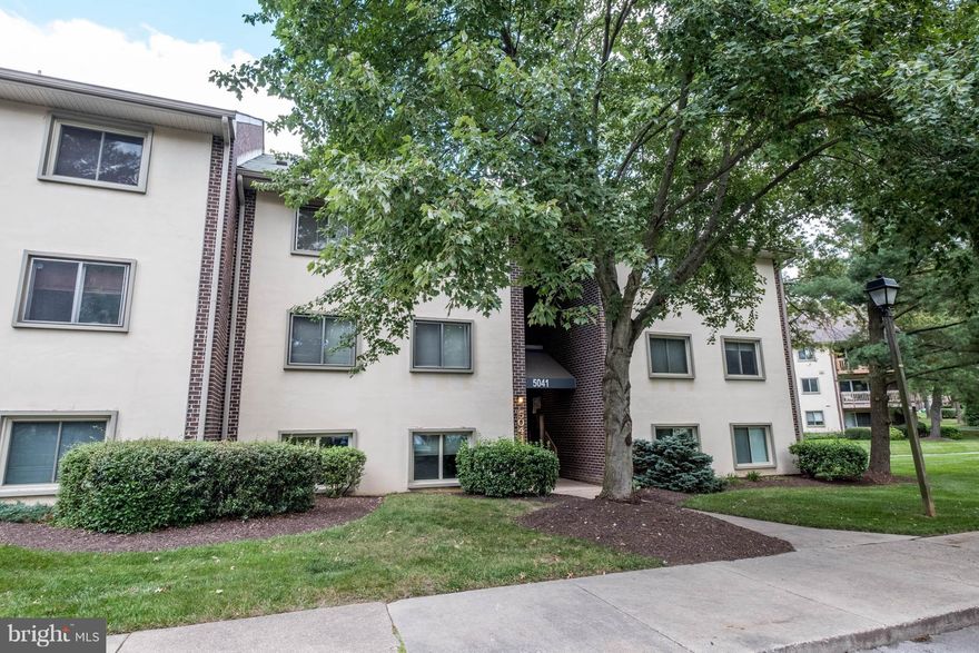 FHA approved to 2019!  Great 2 bedroom, 2 bath condo located on the 1st floor. Freshly painted & new carpet.   Master bedroom w/ large walk in closet and  Master bath w/ shower.  Brand new Kitchen flooring & newer refrigerator.  Close to shopping and easy commute of Baltimore or DC. Water included in Condo fee. Washer & dryer & extra Storage in building. Don't miss this one! 1 Year Home Warranty.