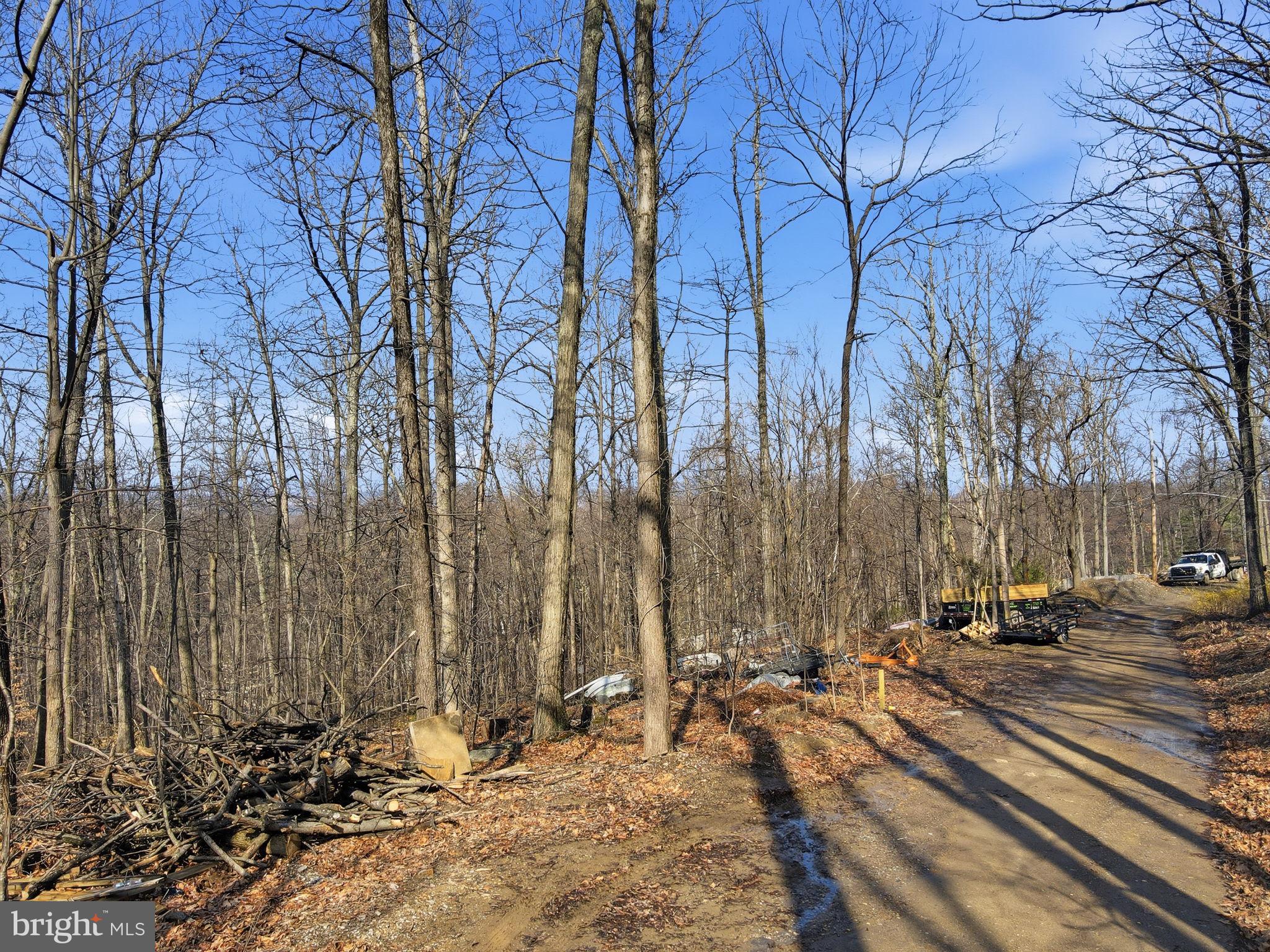 WEST RIDGE HILLS - Land