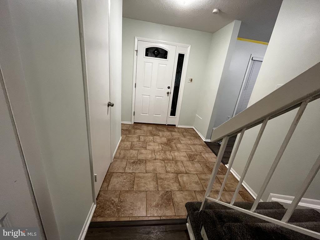 SUGARLAND RUN - Residential Lease