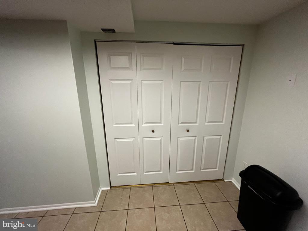 SUGARLAND RUN - Residential Lease