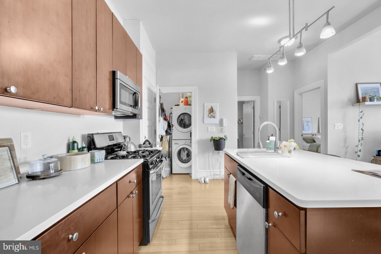 EAST KENSINGTON - Residential Lease