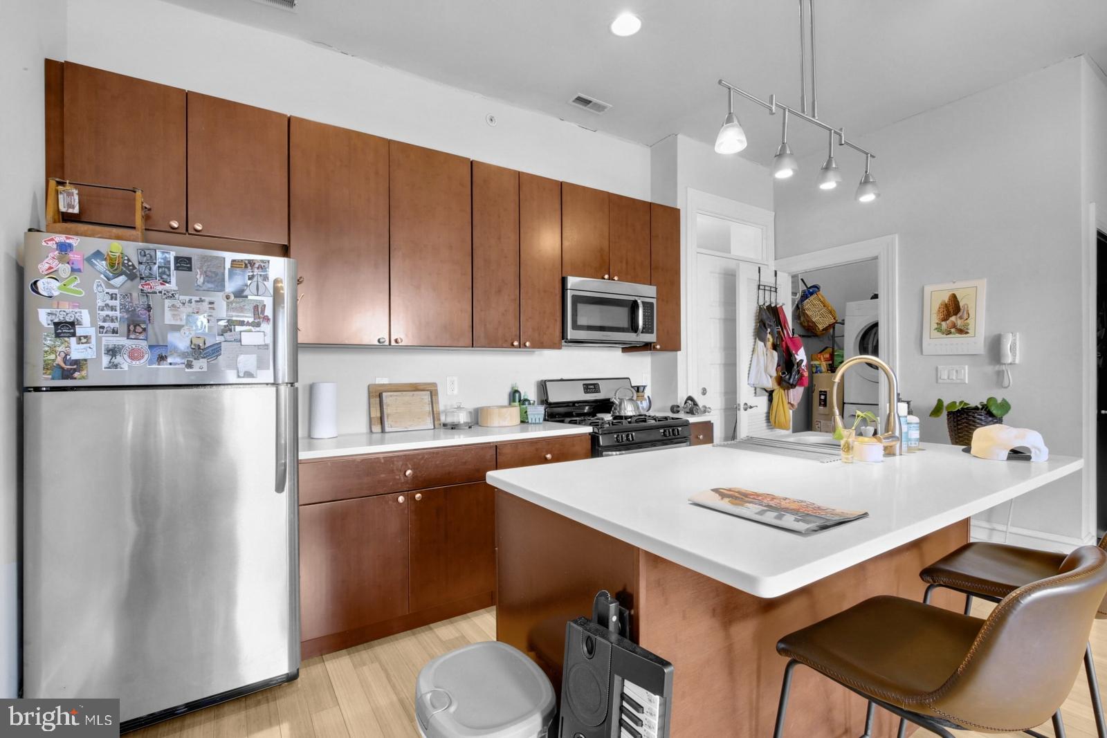 EAST KENSINGTON - Residential Lease